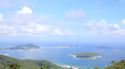 【近海版 0夠大玩家】<蜈支洲島、直升機(jī)體驗(yàn)、檳榔谷黎苗文化、亞龍灣國(guó)際玫瑰谷>雙飛4天