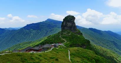 【臻品優(yōu)梵凈山】<梵凈山/黃果樹大瀑布/荔波小七孔/西江千戶苗寨鎮(zhèn)遠(yuǎn)古鎮(zhèn)/青巖古鎮(zhèn)6天5晚高鐵團(tuán)>